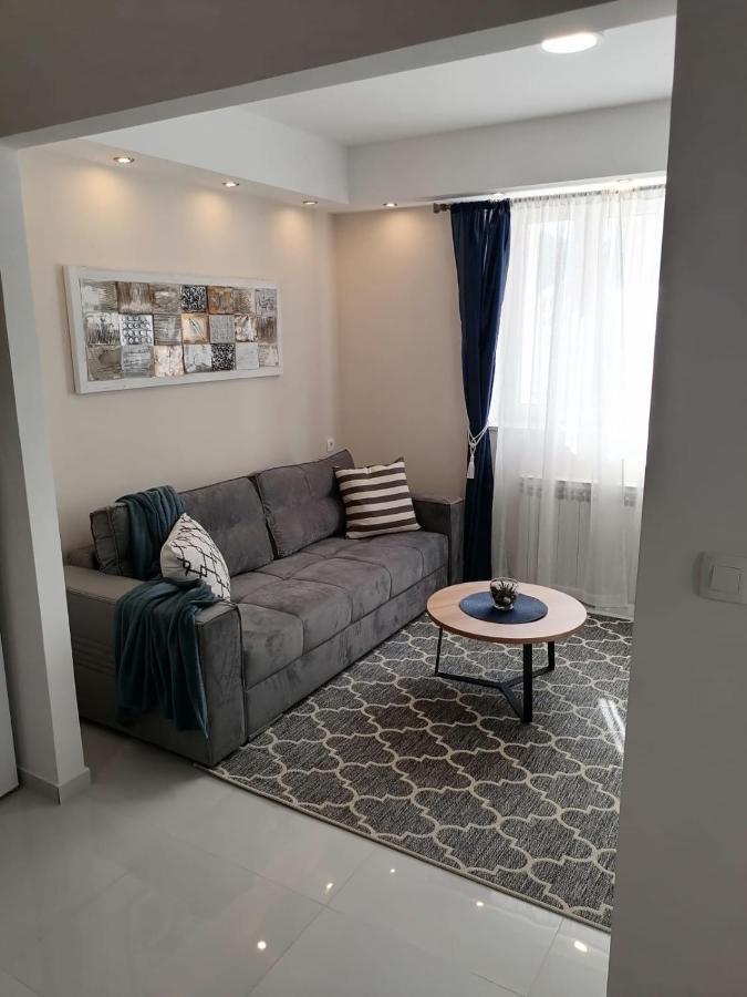 Apartments Niko Новаля Екстер'єр фото